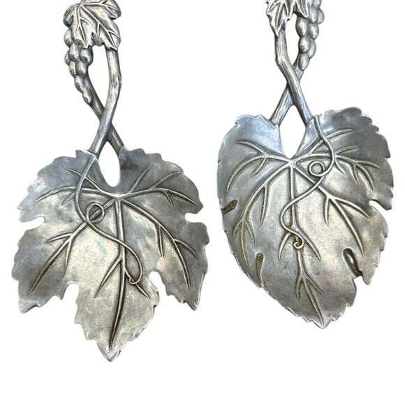 Rare Fitz & Floyd Grapes and Vines Leaf Salad Servers Set - Picture 7 of 10